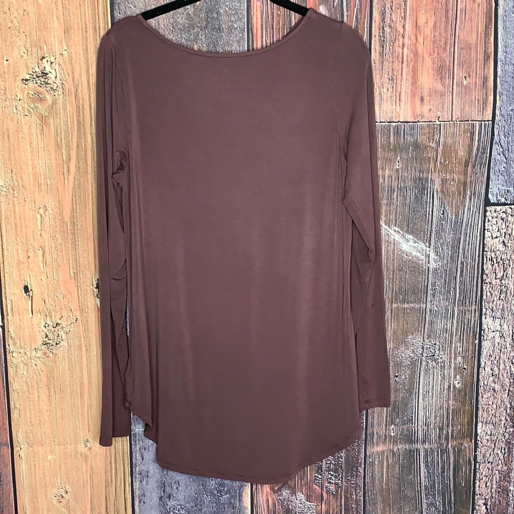 Long Sleeve Tee AEO Soft & Sexy ✨3/$25 SALE✨ - Picture 2 of 6
